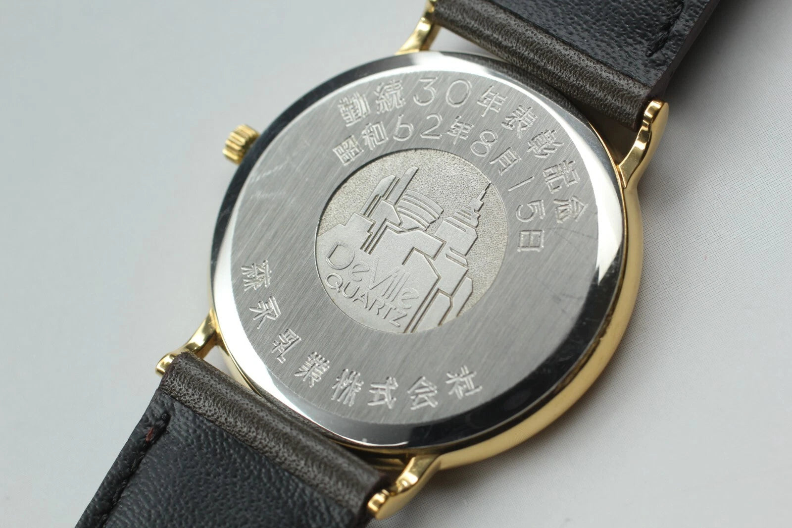 Vintage Omega DeVille 196.0312 Gold Date Quartz Mens Watch 32mm